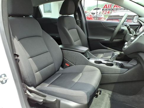 Used 2024 Chevrolet Malibu LT FWD image 6