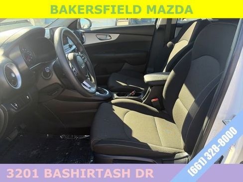 Used 2024 Kia Forte LXS image 9