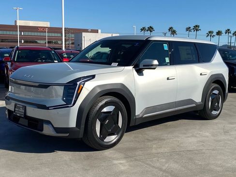 New 2026 Kia EV9 Light image 7