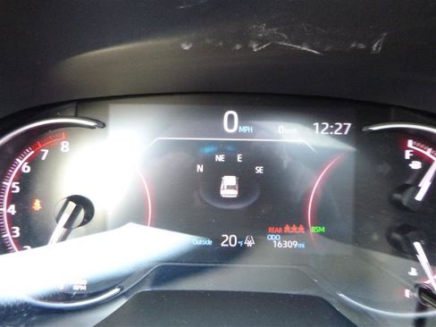 Used 2025 Toyota RAV4 XLE Premium image 12