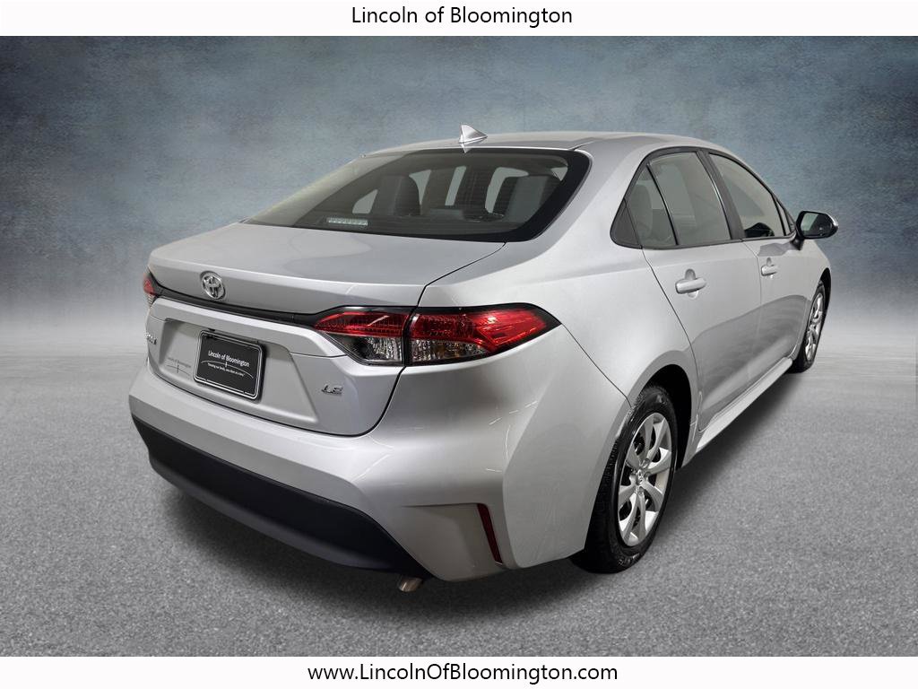 Used 2026 Toyota Corolla LE FWD image 6
