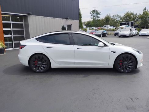 Used 2021 Tesla Model 3 Performance AWD/4WD image 9