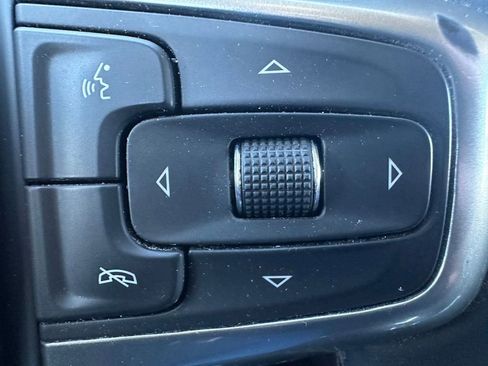 Used 2024 Chevrolet Silverado 2500 LT w/ Midnight Edition image 15