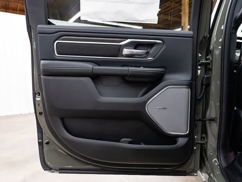 New 2026 RAM 1500 Laramie AWD/4WD image 27
