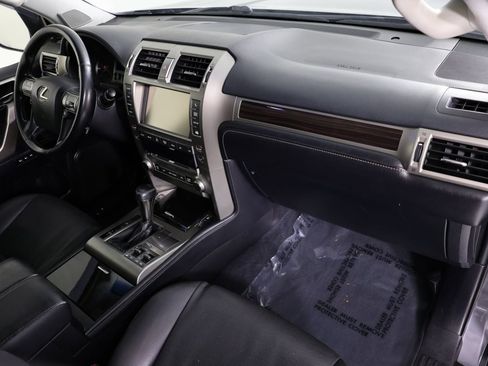 Used 2018 Lexus GX 460 w/ Navigation Package AWD/4WD image 39