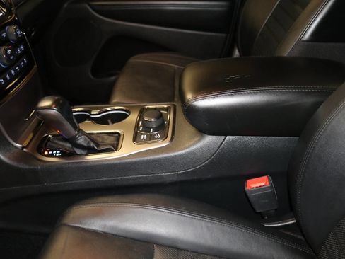 Used 2020 Jeep Grand Cherokee Limited X image 43