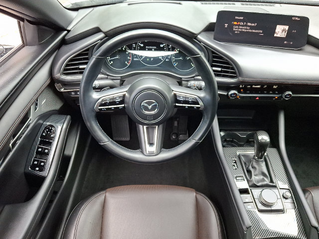 Used 2025 MAZDA MAZDA3 Hatchback w/Premium Plus Pkg AWD/4WD image 11