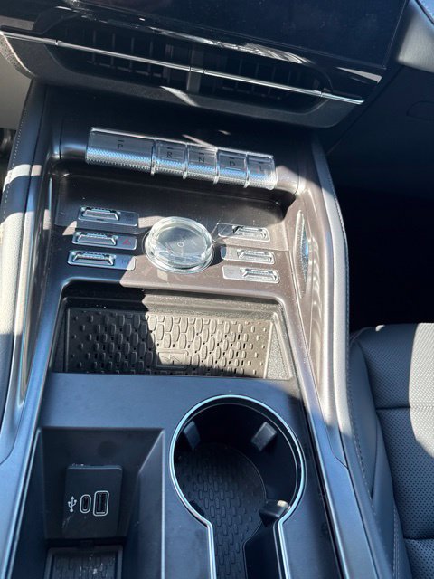New 2026 Lincoln Nautilus Premier AWD/4WD image 14