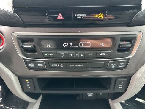 Used 2017 Honda Ridgeline RTL-T image 18