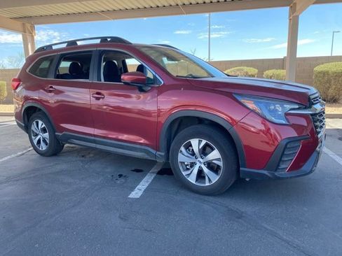 Used 2025 Subaru Ascent Premium AWD/4WD image 4
