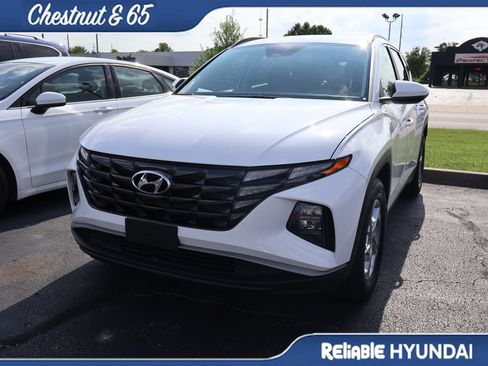 Used 2024 Hyundai Tucson SEL FWD image 9