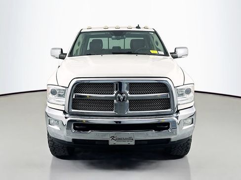 Used 2016 RAM 2500 Longhorn w/ Convenience Group AWD/4WD image 2