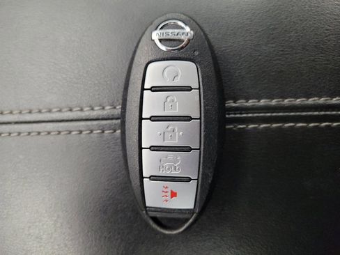 Used 2022 Nissan Sentra SV w/ All-Weather Package FWD image 32