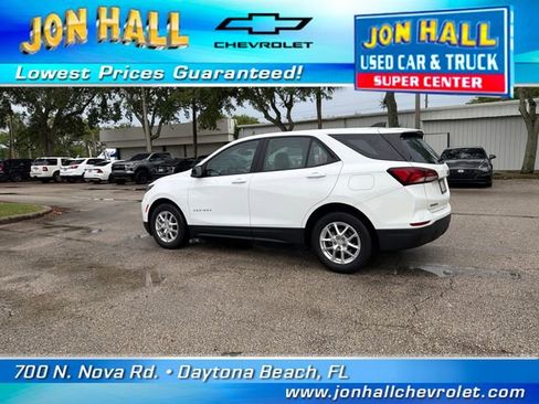 Used 2022 Chevrolet Equinox LS FWD image 7
