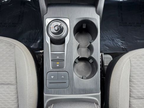 Certified 2022 Ford Escape SE w/ SE Sport Appearance Package image 15