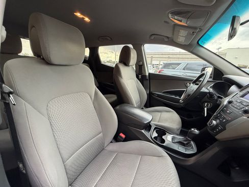 Used 2016 Hyundai Santa Fe Sport image 19