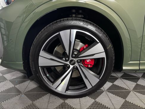 New 2026 Audi SQ5 Prestige AWD/4WD image 10