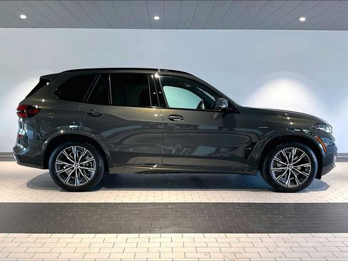 Used 2024 BMW X5 xDrive50e w/ M Sport Package image 11