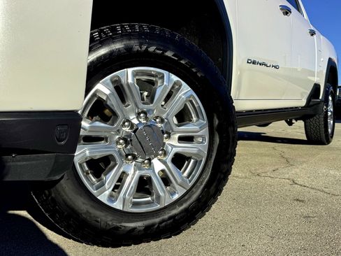 Used 2022 GMC Sierra 2500 Denali w/ Technology Package image 2