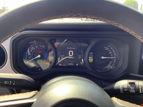 Used 2024 Jeep Wrangler Willys 4xe image 14