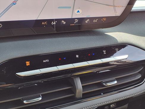 New 2026 Buick Enclave Preferred w/ Power Package image 18