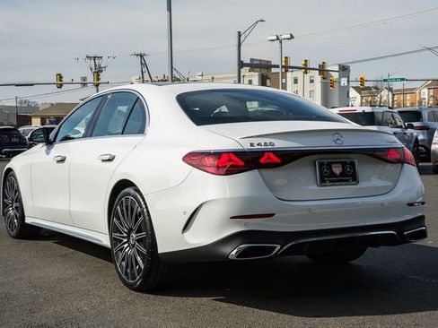 New 2026 Mercedes-Benz E 450 4MATIC Sedan image 5