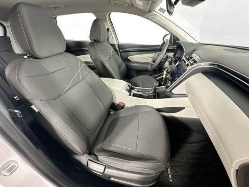 Used 2023 Hyundai Tucson SE FWD image 25