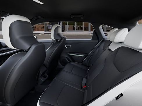 New 2026 Kia K4 EX FWD image 18