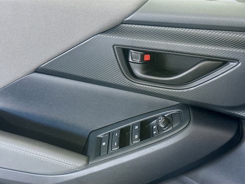 Used 2024 Subaru Crosstrek 2.0i Premium image 15