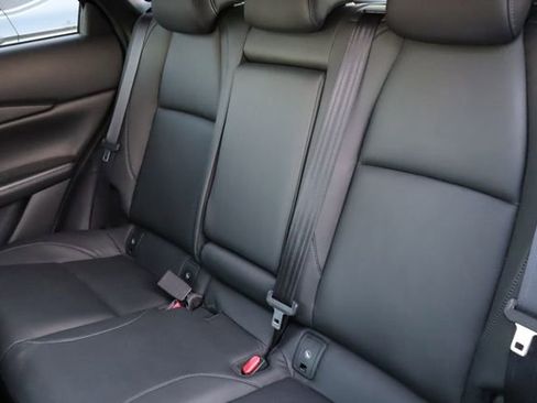 Used 2023 MAZDA CX-30 AWD 2.5 S w/ Select Package image 7