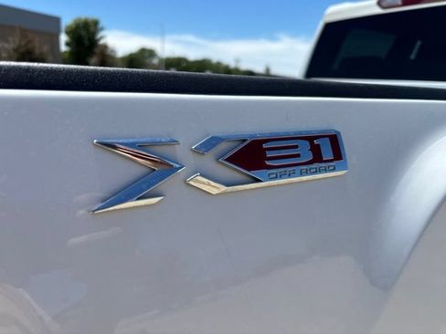 Used 2024 GMC Sierra 2500 SLE w/ SLE Convenience Package AWD/4WD image 51