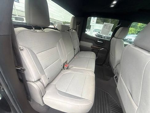 Used 2020 GMC Sierra 1500 SLE w/ SLE Value Package AWD/4WD image 14