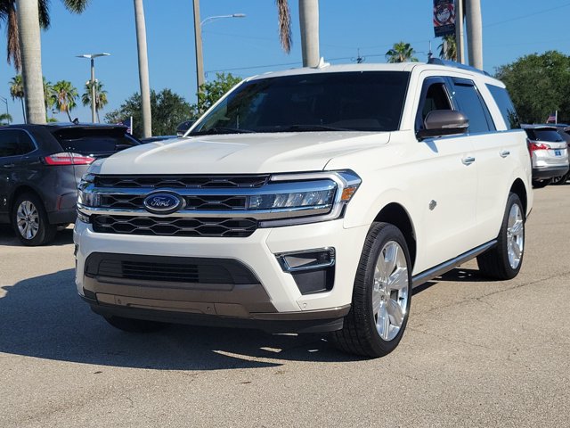 Certified 2024 Ford Expedition King Ranch AWD/4WD image 3