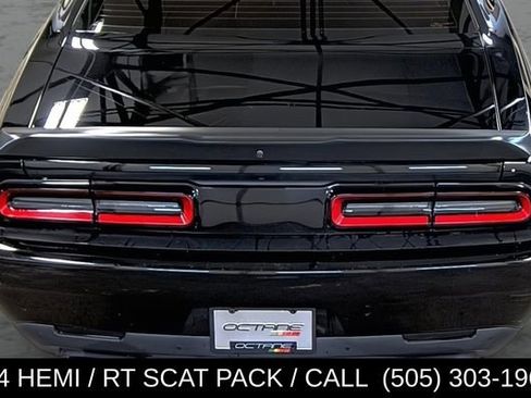 Used 2022 Dodge Challenger R/T Scat Pack RWD image 12