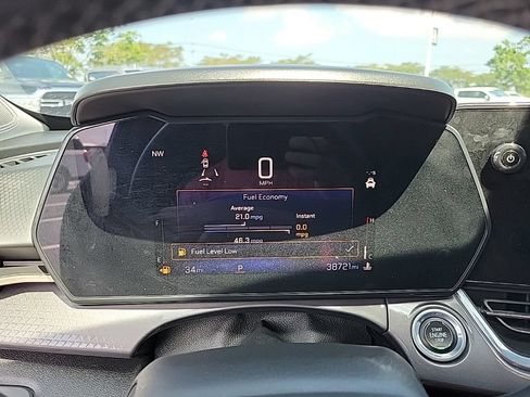 Used 2024 Chevrolet Trax ACTIV w/ Driver Confidence Package FWD image 28