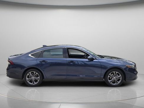 Certified 2023 Honda Accord EX image 3