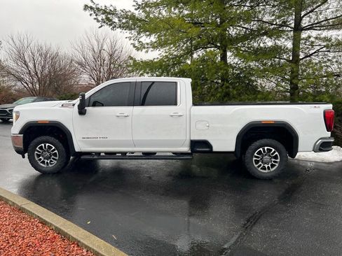 Used 2022 GMC Sierra 3500 SLE w/ Remote Start Package image 3