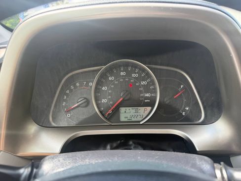 Used 2015 Toyota RAV4 LE FWD image 14