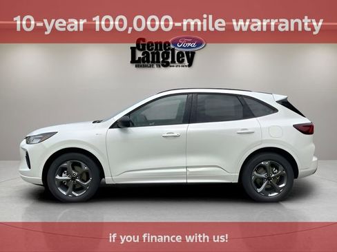 Used 2024 Ford Escape ST-Line w/ Tech Pack #1 FWD image 3