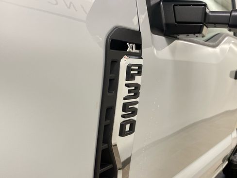 New 2026 Ford F350 XL w/ XL Chrome Package image 8