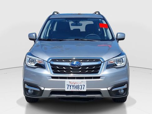 Used 2017 Subaru Forester 2.5i Limited AWD/4WD image 2