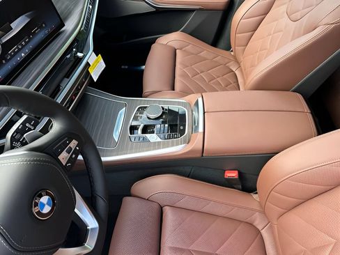 Used 2026 BMW X5 xDrive40i AWD/4WD image 19