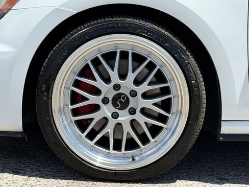 Used 2016 Volkswagen GTI SE w/ Lighting Package (SEL) image 28