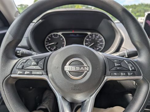 Used 2024 Nissan Sentra SV FWD image 21