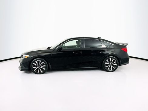 Used 2023 Honda Civic EX image 4