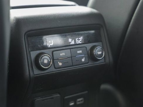 Used 2020 GMC Acadia SLT w/ Premium Package FWD image 41
