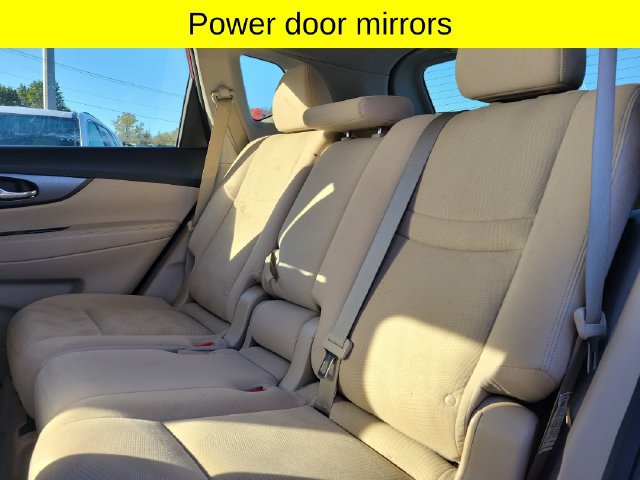 Used 2014 Nissan Rogue SV w/ SV Moonroof Package AWD/4WD image 27