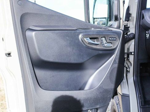 New 2026 Mercedes-Benz Sprinter 2500 image 21