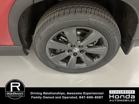 Used 2026 Honda Pilot Sport image 4