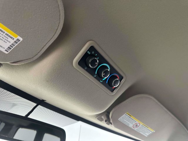 Used 2018 Chevrolet Express 2500 LT w/ LT Preferred Equipment Group RWD image 48